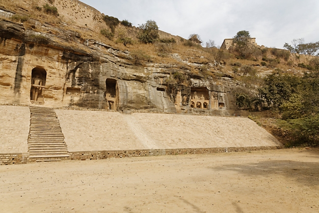 Gwalior-Statues jaïnes-050